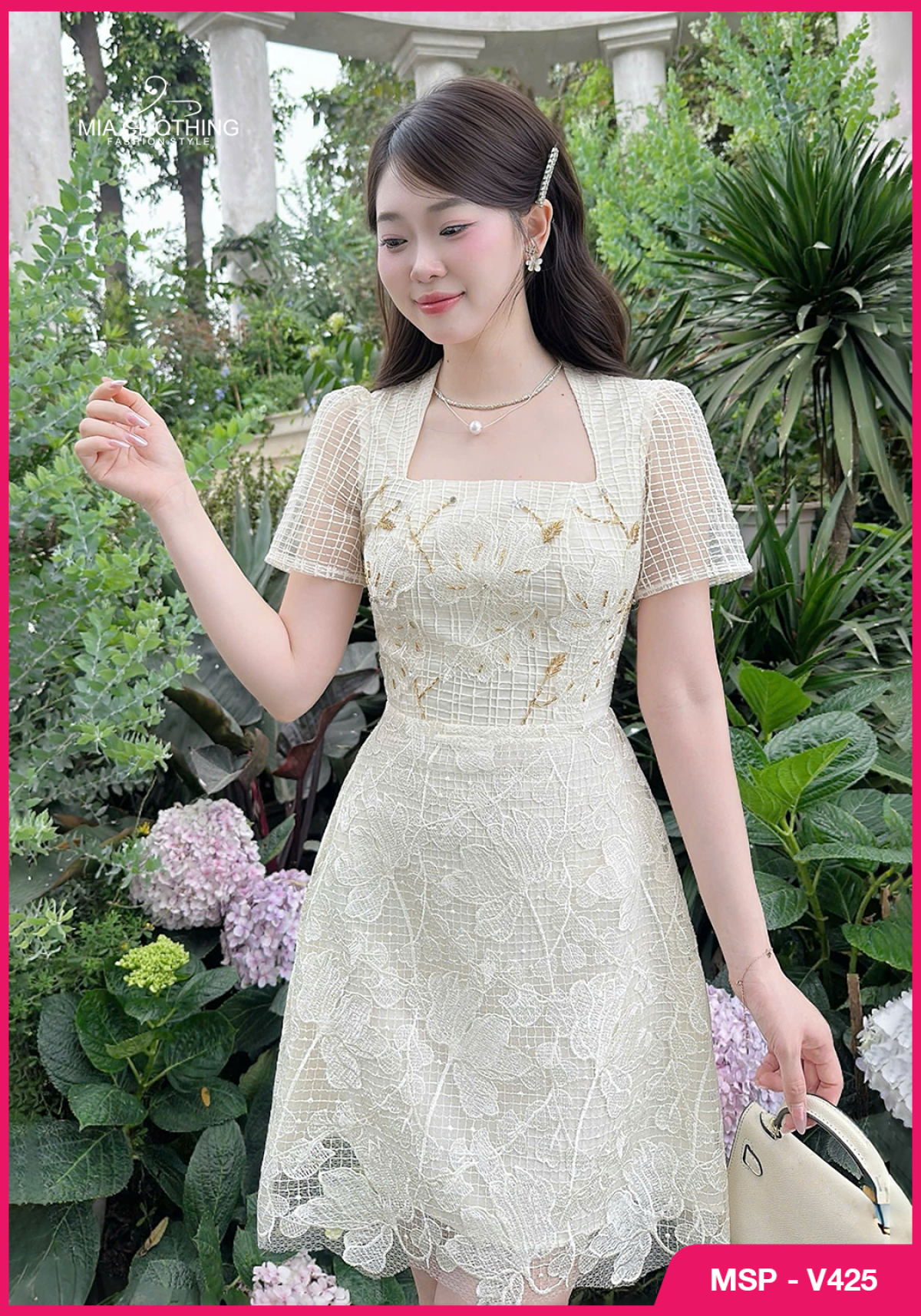 Váy ren cao cấp thiết kế họa tiết thanh lịch và sang trọng 3
